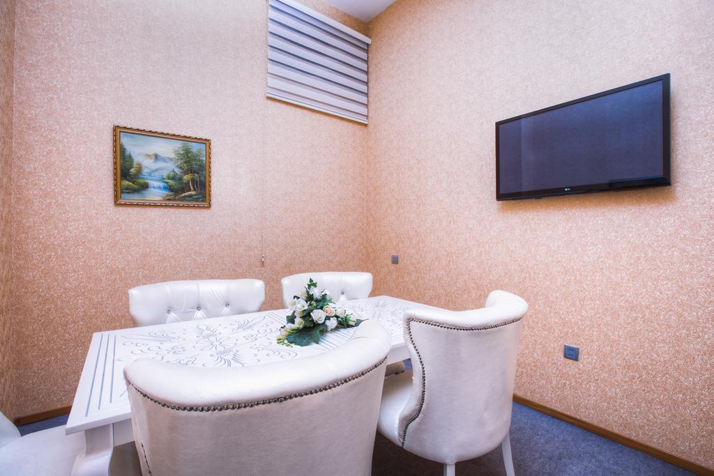 Admiral Hotel Baku Ngoại thất bức ảnh