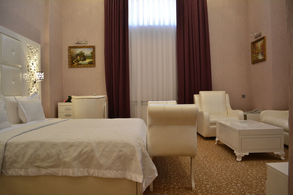 Admiral Hotel Baku Ngoại thất bức ảnh